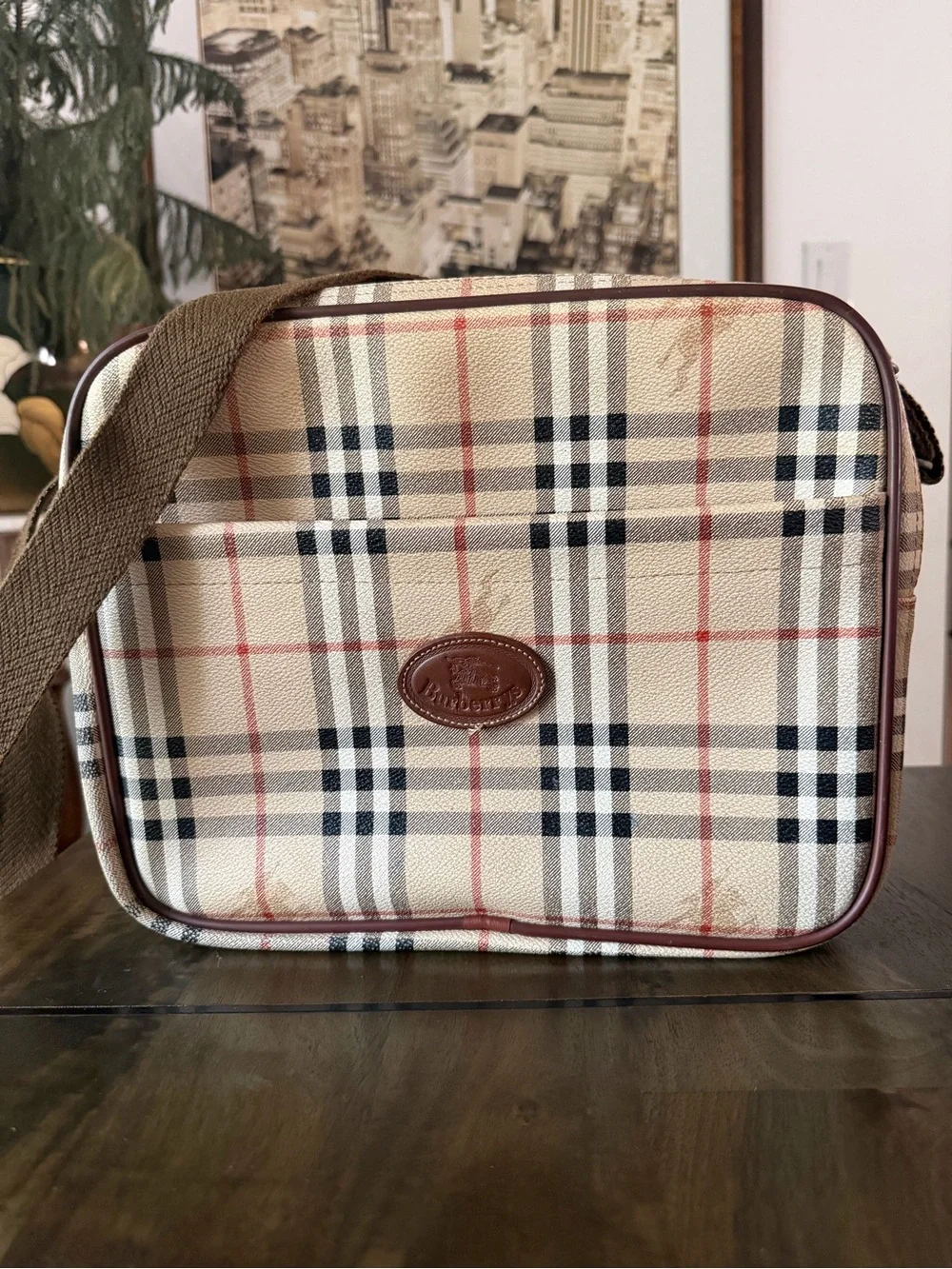 Authentic Vintage Burberrys Nova Check Triple Zip Large Crossbody Messenger Bag